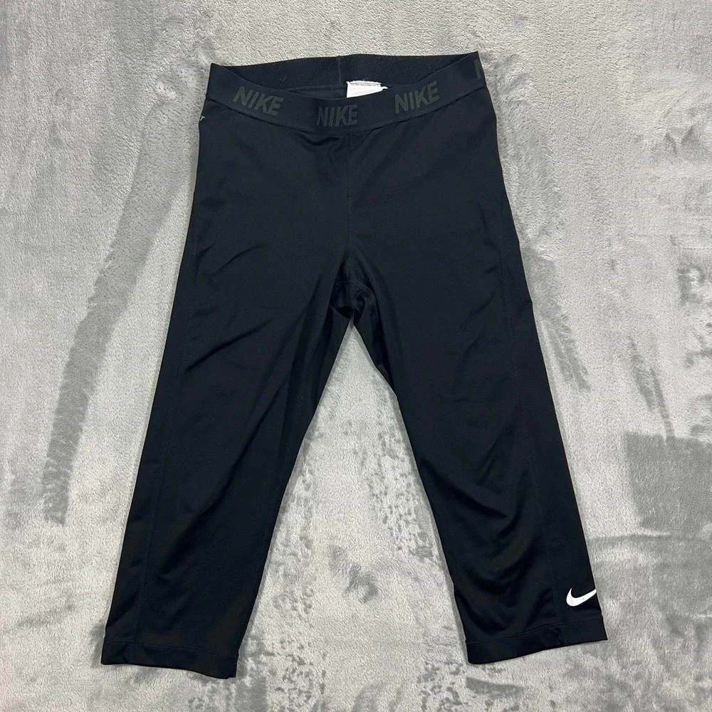 NIKE Cropped Leggings Women Medium Black Compression Dri Fit Pants Running Yoga